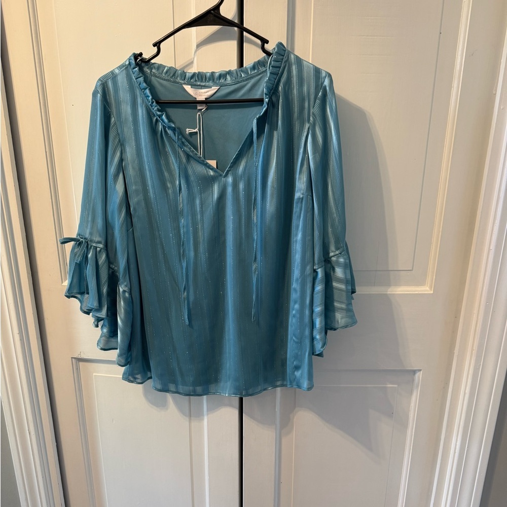 NWT LC Lauren Conrad Blue Ruffle Sleeve Blouse